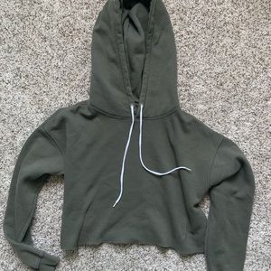 Wild Fable medium cropped hoodie
